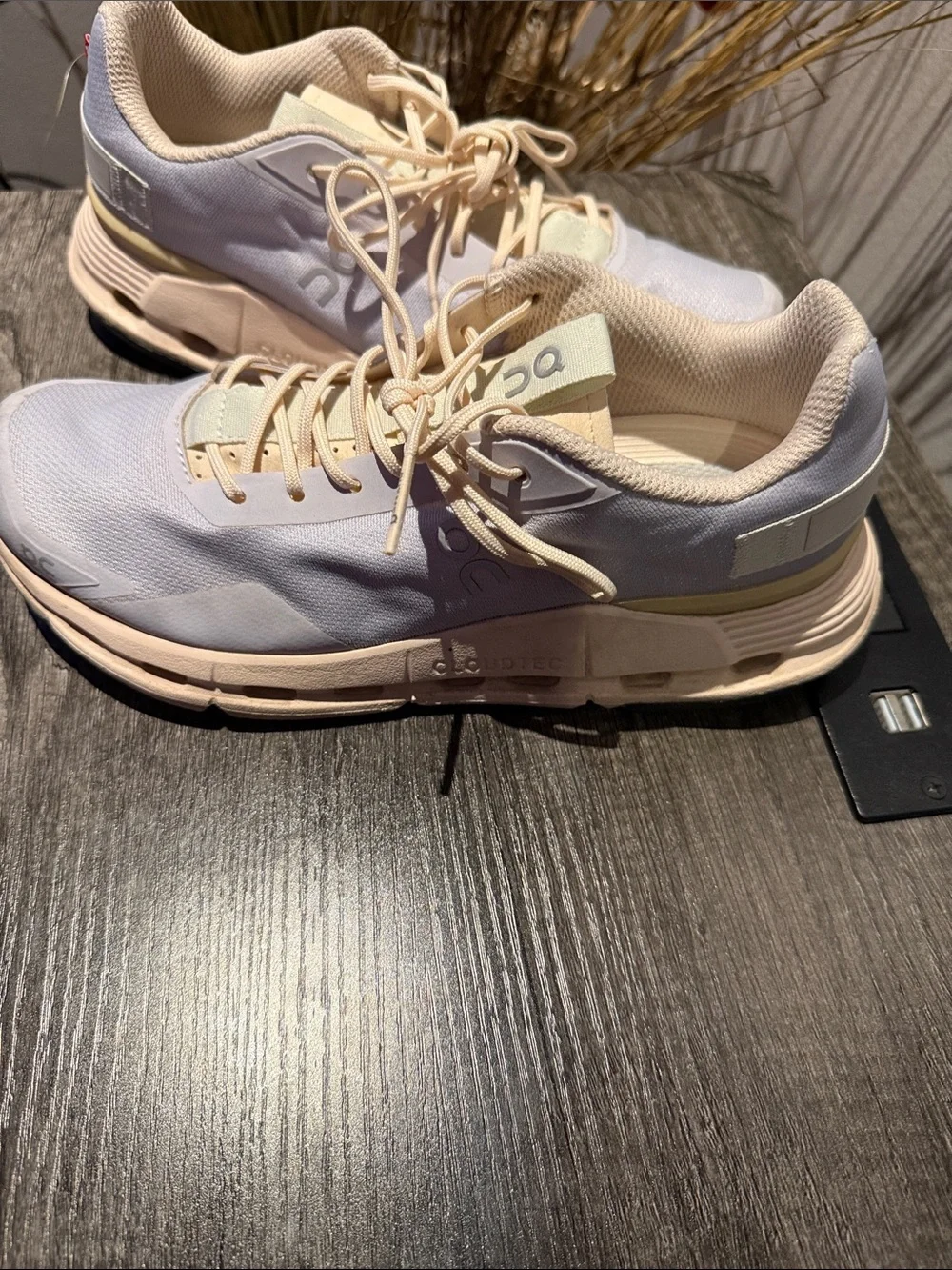 ON RUNNING CLOUDNOVA FORM - WOMEN'S SNEAKERS CLOUD SHOES LAVENDER-FAWN